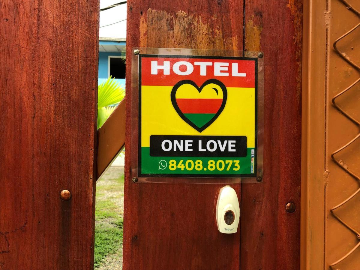 Hotel One Love Puerto Viejo Puerto Viejo de Talamanca Buitenkant foto